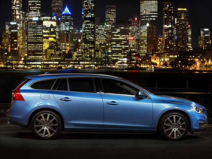  Volvo V60 D4 2013 года  (AU) (фото 4 из 6)